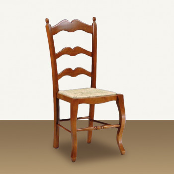 Sedia sagomata con fondino in paglia e traverse tornite