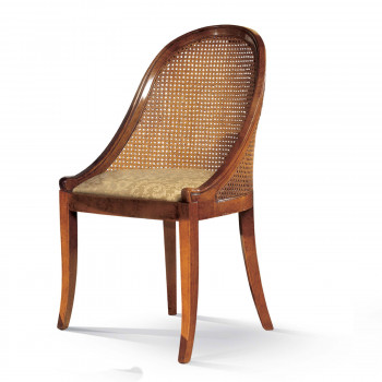 Poltroncina pozzetto con schienale in paglia e gambe sagomate