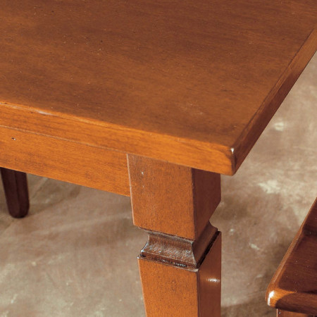 Tavolo ristorante 80x80 dettaglio piano legno toulipier