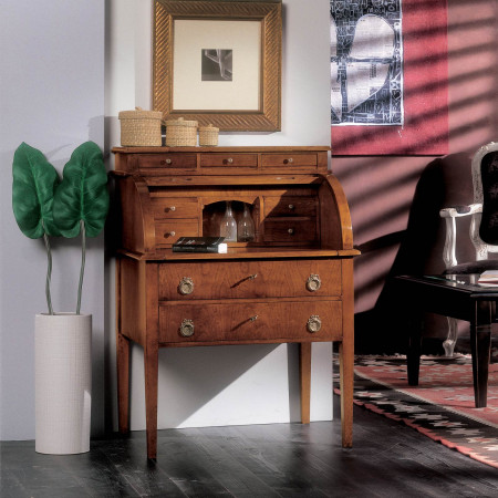 Bureau grande in legno ciliegio con dettagli eleganti