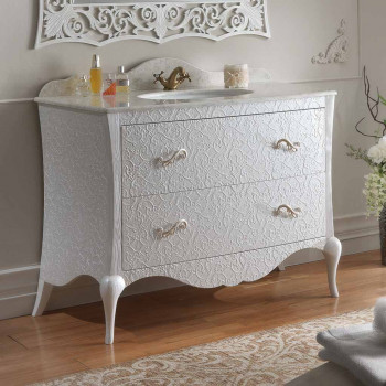 Bagno con lavabo decorazione damasco legno massello