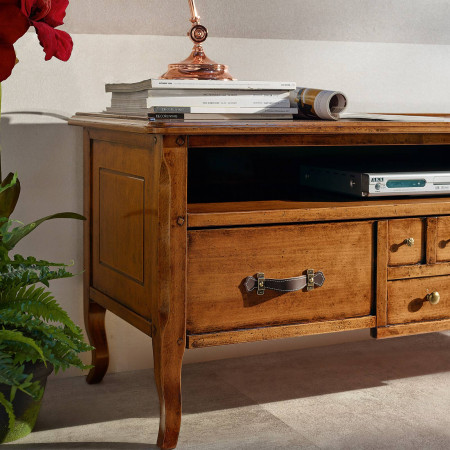 Composizione con pensili mensole e porta tv legno toulipier