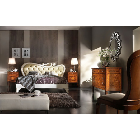 Letto Desire con testata imbottita in capitonnè