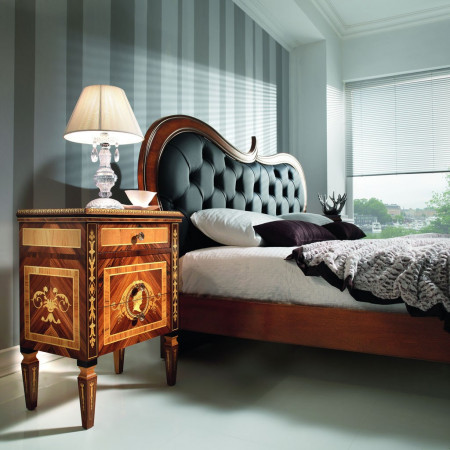 Letto elegant imbottito king size con testata capitonnè