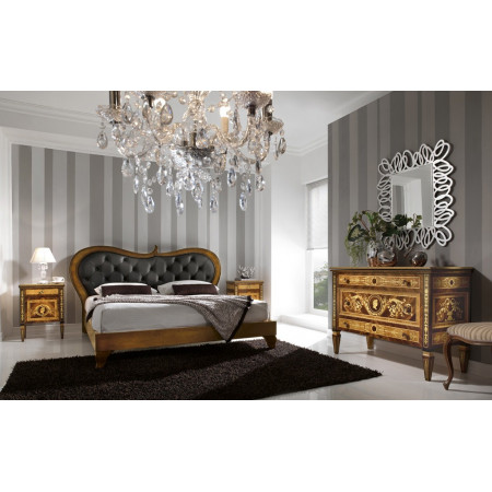 Letto elegant imbottito king size in camera classica