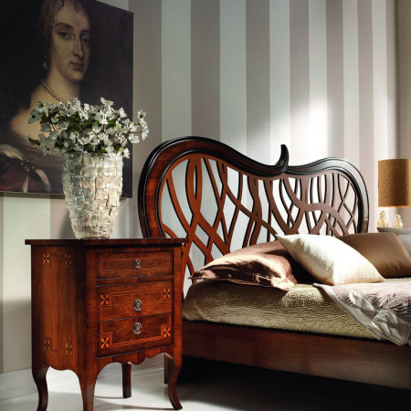 Letto Elegant king size con testata traforata in legno