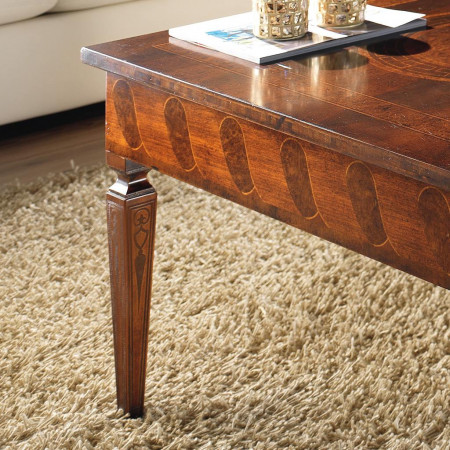Tavolino da salotto 80x80 dettaglio intarsi in legno