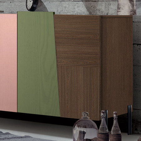 Madia moderna 6 ante con piedini in metallo