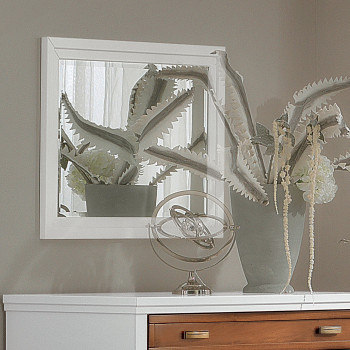 Specchiera rettangolare classica con cornice bianca
