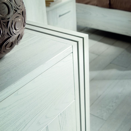 Specchiera rettangolare, dettaglio cornice in legno