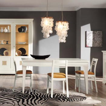 Tavolo rettangolare allungabile con sedie bianche