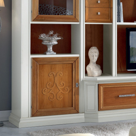 Composizione Puccini, dettaglio decorazione ante in legno