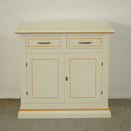 Credenza laccata 2 ante lisce con filettature