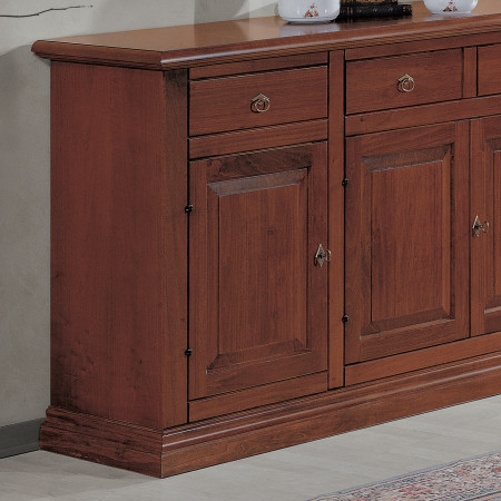 Credenza con 4 ante bugnate, dettaglio legno noce