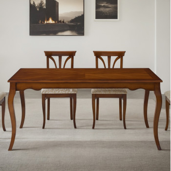 Tavolo in ciliegio con intarsio spinapesce, dettaglio gambe