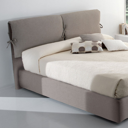 Letto imbottito con contenitore Juno