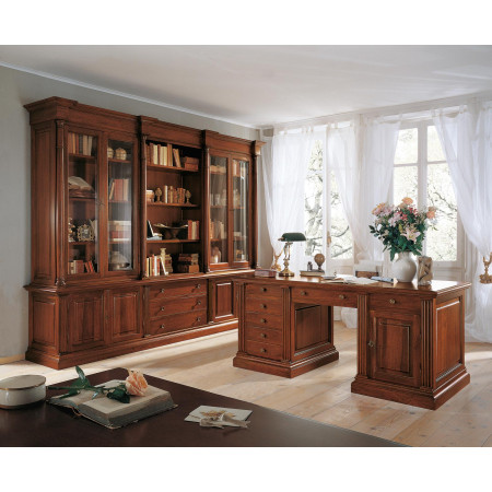 Libreria con colonne e ante a vetro, dettaglio legno
