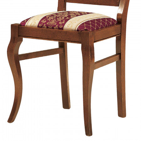 Sedia modello mongolfiera, dettaglio gambe curve