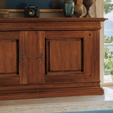 Credenza 2 porte e 2 cassetti, dettaglio ante legno