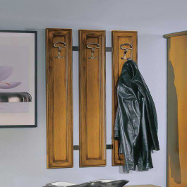 Specchio rettangolare con cornice in legno e appendiabiti