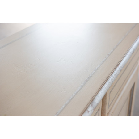 Dettaglio superiore Credenza 2 ante 2 cassetti finitura toscana