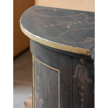 Angolo basso curvo 1 anta marrone antico decorato