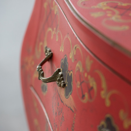 Comoncino bombato rosso cina con decorazione orientale