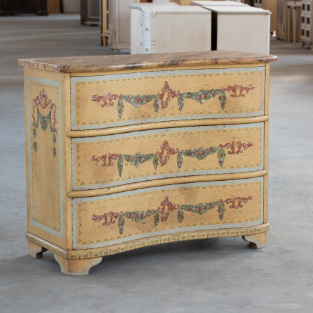 Comò 3 cassetti in legno con dettagli decorativi fiorentini