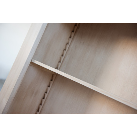 Dettaglio ripiano Libreria 4 ripiani avorio anticato