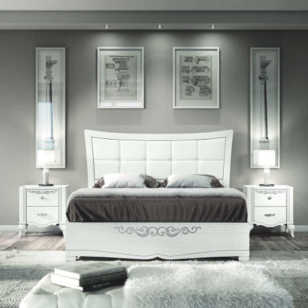 Trittico con como' e comodini in stile classico contemporaneo