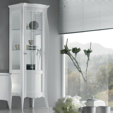 Vetrina una porta con vetro curvo e finiture classiche