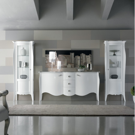 Credenza con due ante e tre cassetti, dettaglio frontale