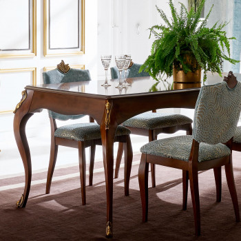 Tavolo in stile barocco moderno allungabile, dettaglio gambe intagliate