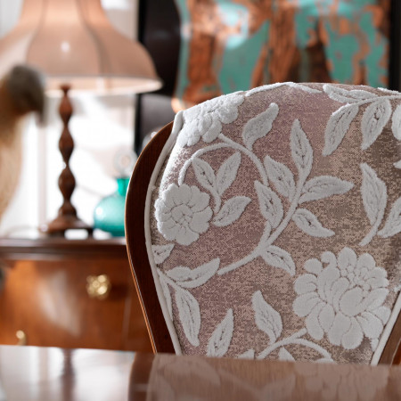 Sedia in stile barocco moderno