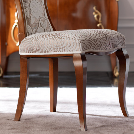 Sedia in stile barocco moderno