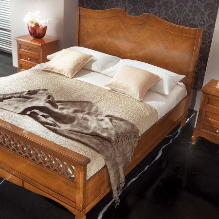 Letto sagomato testata intarsiata in legno toulipier