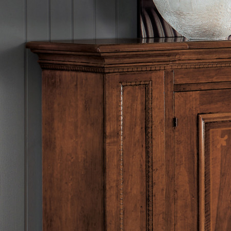 Dettaglio credenza 2 porte 2 cassetti e segreto