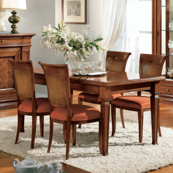 Tavolo rettangolare allungabile in legno ambientato