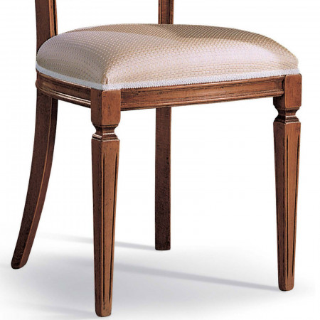 Sedia in legno massello di faggio con seduta tessile e gambe incise