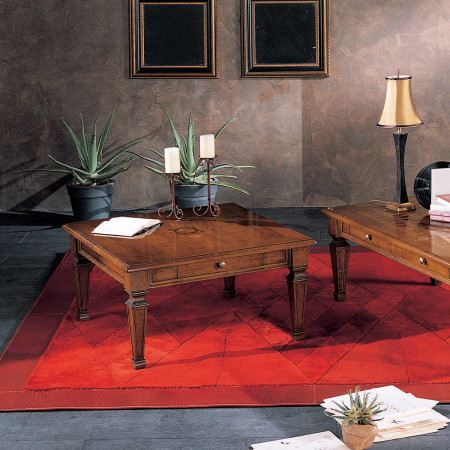 Tavolino 90x90 intarsio madreperla ambientato salotto