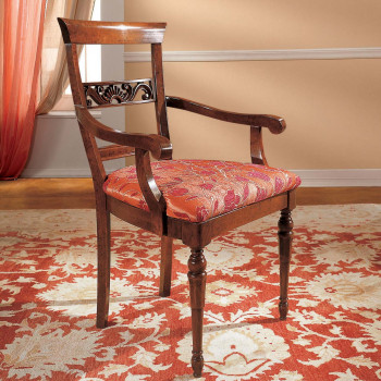 Capotavola con schienale intagliato, braccioli curvi