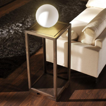 Porta vasi in legno di frassino con lampada decorativa