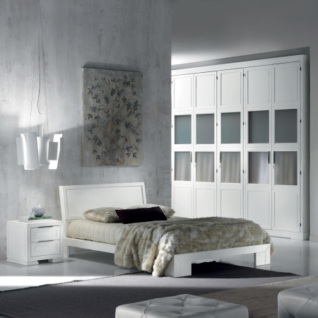 Letto con giroletto a una piazza e mezza in legno bianco