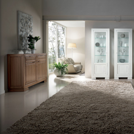 Credenza due ante due cassetti in legno chiaro