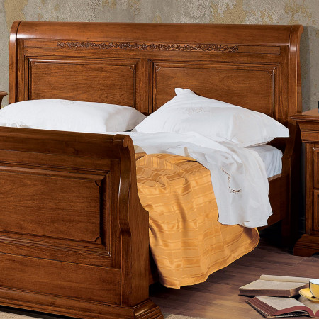 Letto matrimoniale Edera a barchetta intagliato stile classico