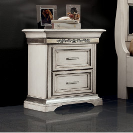 Comodino Edera 3 cassetti intagliato stile classico