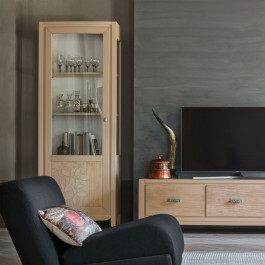 Consolle un cassetto con decoro foglia, dettaglio frontale