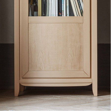 Dettaglio legno Vetrina sagomata una porta sinistra, onda