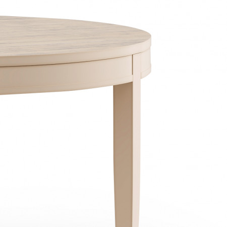 Dettaglio tavolo rotondo con decoro onda, gambe faggio