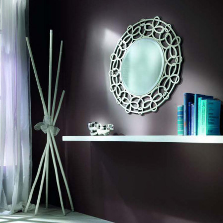 Specchio rotondo moderno con cornice traforata laccata